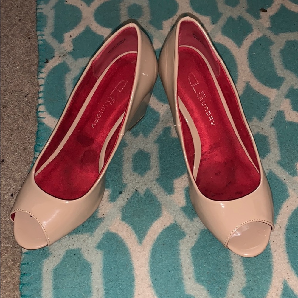 Shoes/ heels